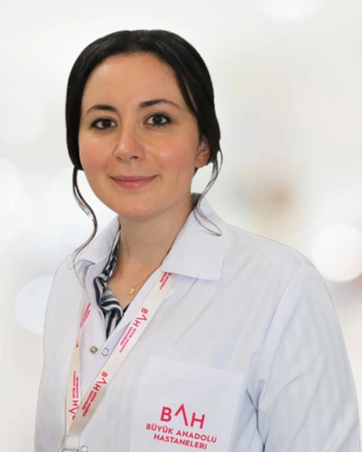 Op. Dr. Ayşe Nur ÇÜMEN AKBAŞ