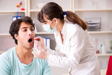 What Helps With Sore Throat?  4